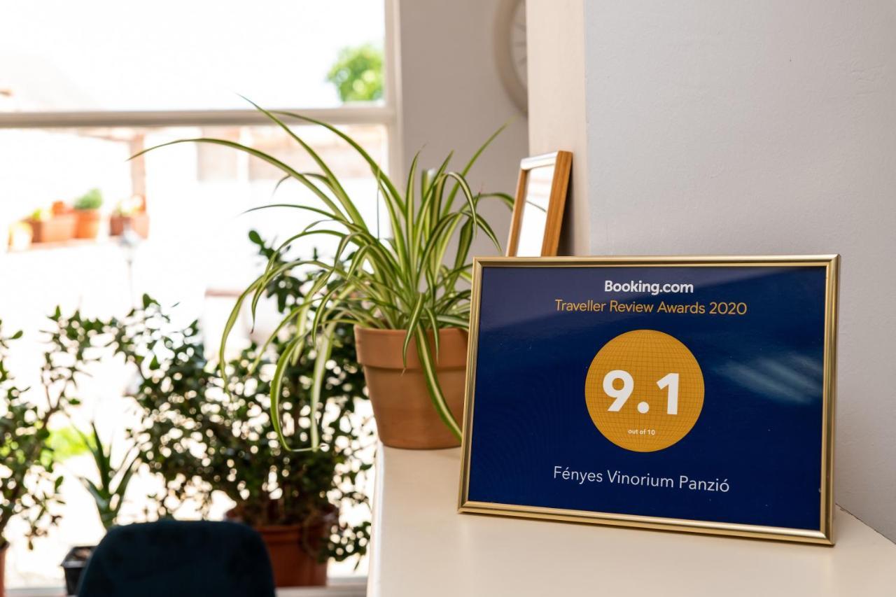 Fenyes Vinorium Bed and Breakfast Sopron Exteriör bild