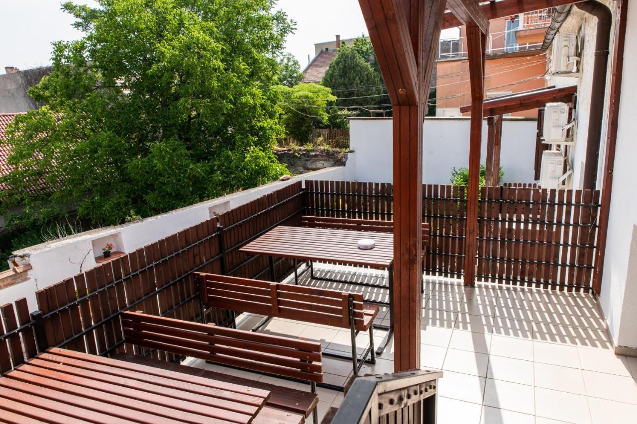Fenyes Vinorium Bed and Breakfast Sopron Exteriör bild